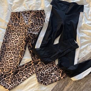 2 pairs of leggings